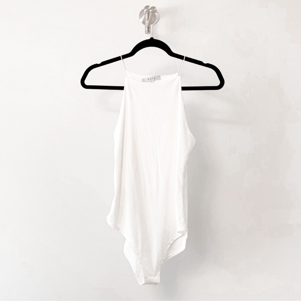 Medium body suit